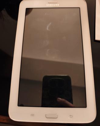 Tablet Samsung 7" SM-T111
