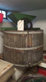 Attrezzatura per fare vino