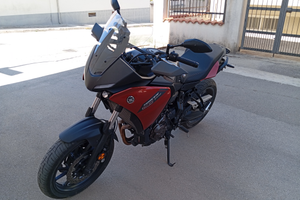 Yamaha tracer 700