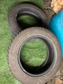 Coppia di gomme invernali 185/65 R15