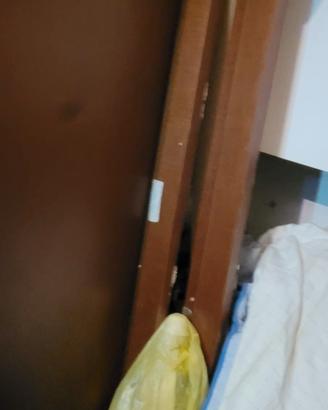 Porte complete di telaio, coprifilo
