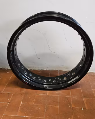 Lama cerchio posteriore ktm 990