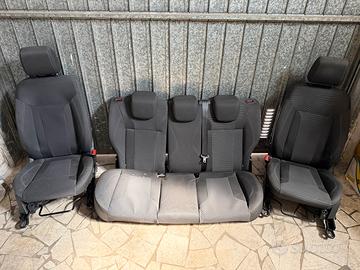 Tappezzerie completa ford fiesta 6ª serie 2015