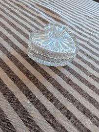 scatolina a forma cuore in vetro 