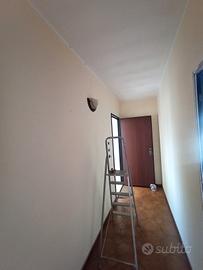 applique lampadario luce corridoio