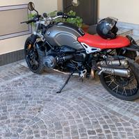BMW R nine t