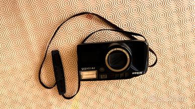 Nikon TW Zoom 105 Vintage anni 80/90