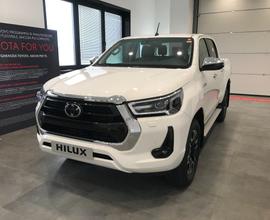 TOYOTA Hilux 2.4 D A/T 4WD 4 porte Double Cab Ex