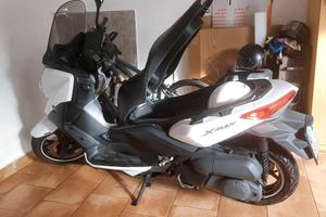 XMax 250