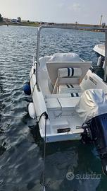 Barca modello acquamar