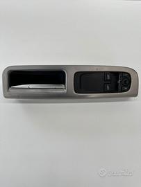 PULSANTIERA ANTERIORE SINISTRA VOLVO C30 1° Serie