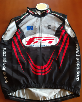 Maglia ,Gilet e calzini da ciclismo nuovi