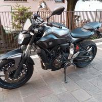Yamaha MT07 2015