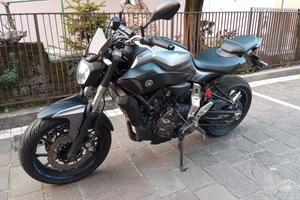 Yamaha MT07 2015