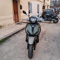 piaggio beverly 400s 
