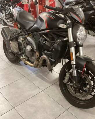 Ducati Monster 821 Stealth