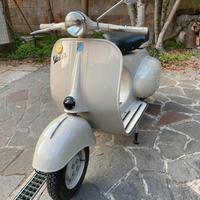 Piaggio Vespa 125 (VNA) - 1958