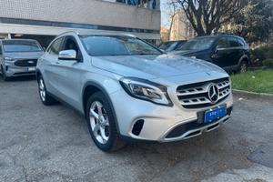 Mercedes-benz gla 180 d automatic sport