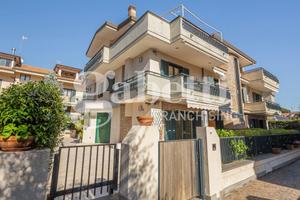 Villa o villino Mugnano di Napoli [MCV208VRG]