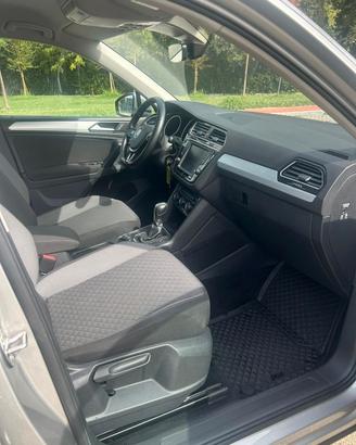 Volkswagen Tiguan 2.0 TDI SCR DSG 4MOTION Business