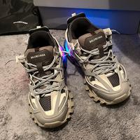 BalenciagaTrack