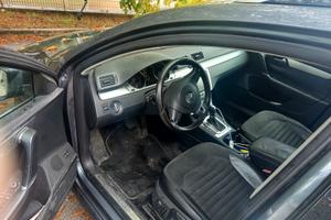 PASSAT STATION WAGON