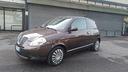 lancia-ypsilon-1-2-bz-neopatentati-2011