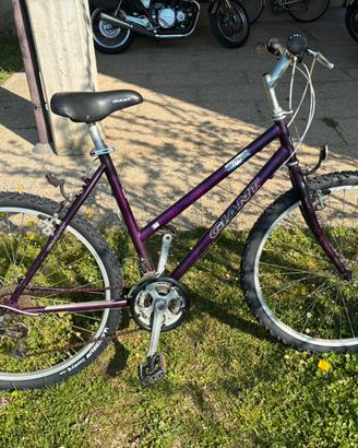 Bicicletta GIANT