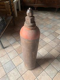 Bombola per acetilene , vuota