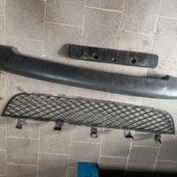 Particolari anteriore mitsubishi L200 anno 2007