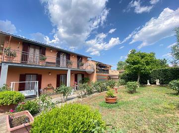 PORZIONE DI TRIFAMILIARE A FABRICA DI ROMA