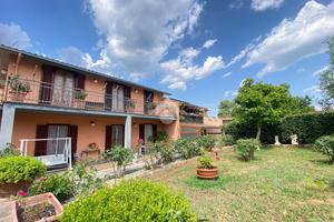 PORZIONE DI TRIFAMILIARE A FABRICA DI ROMA