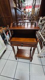 Mobiletto consolle / Tavolino

