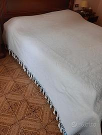 coperta bianca matrimoniale