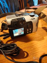 macchina fotografica digitale Toshiba