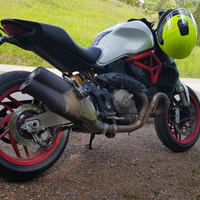 Ducati monster 821 2015