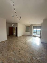 MODENA ATTICO IN POSIZIONE CENTRALISSIMA