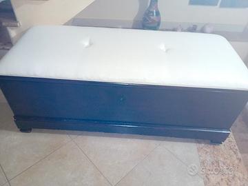 cassapanca contenitore antica in legno di noce