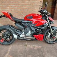 Ducati Streetfighter V2