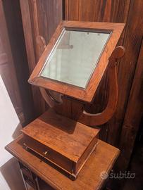Antica specchiera psiche