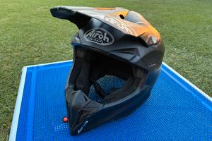Casco airoh