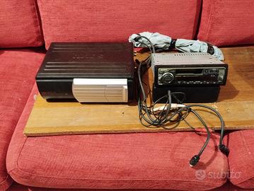 autoradio vintage con caricatore cd