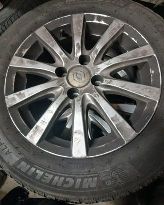 Set 4 cerchioni 15” per Renault Clio