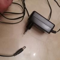 Adattatore AC/DC Uniross nuovo