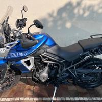 Triumph Tiger 800 XRT