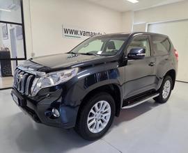 TOYOTA Land Cruiser 2.8 D4-D Lounge EURO6B MANUA