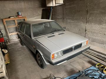 Lancia Delta lx 1500