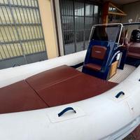 Led 27 con Suzuki 300 Hp e carrello