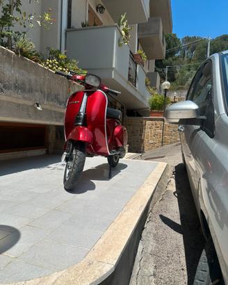 Vespa 50 special