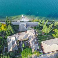 3 LOCALI A TORRI DEL BENACO